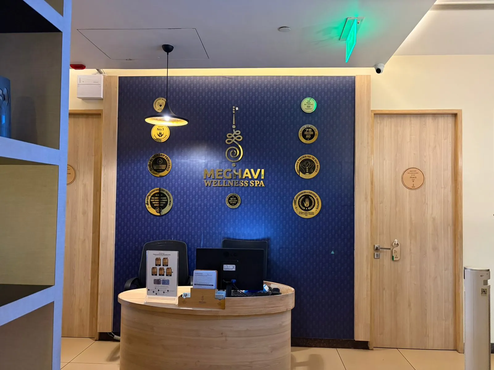 Find best offer near you and book spa services online at Meghavi Wellness Spa | Holiday Inn Hotel